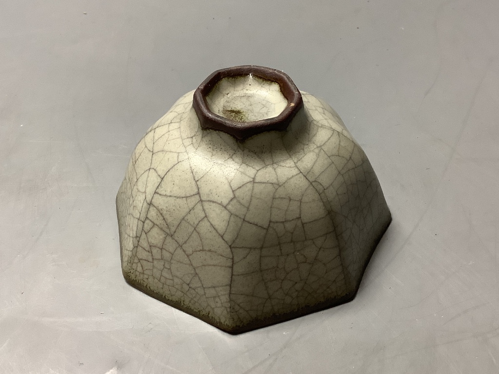 A Chinese crackle glaze octagonal tea bowl, 8cm across